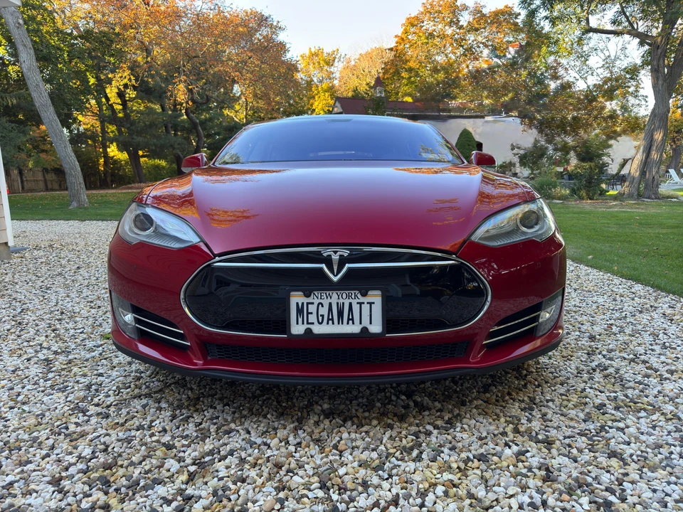 2013 Tesla Model S - Image 6 of 31
