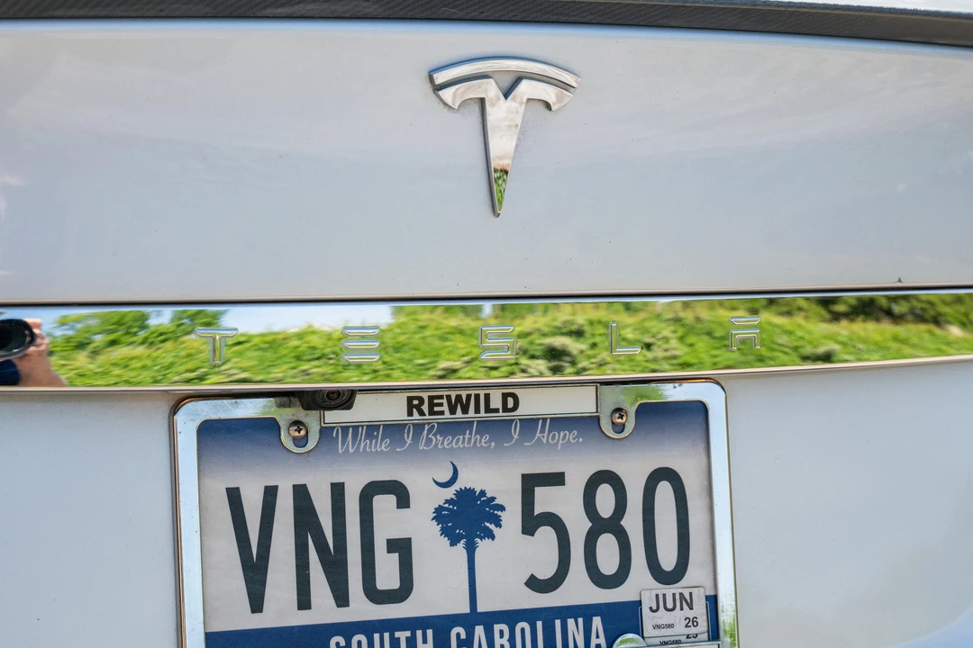 2013 Tesla Model S - Image 28 of 31