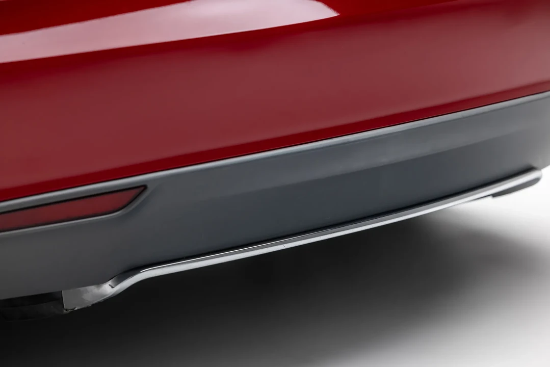 2013 Tesla Model S - Image 18 of 31