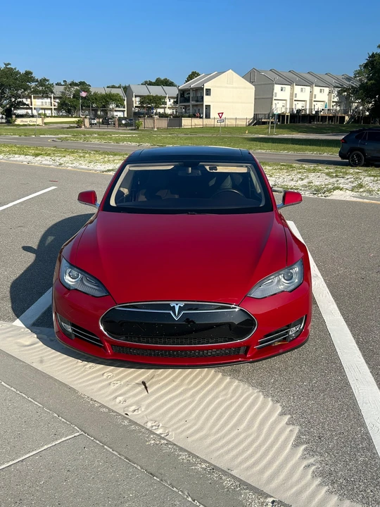 2013 Tesla Model S - Image 10 of 31
