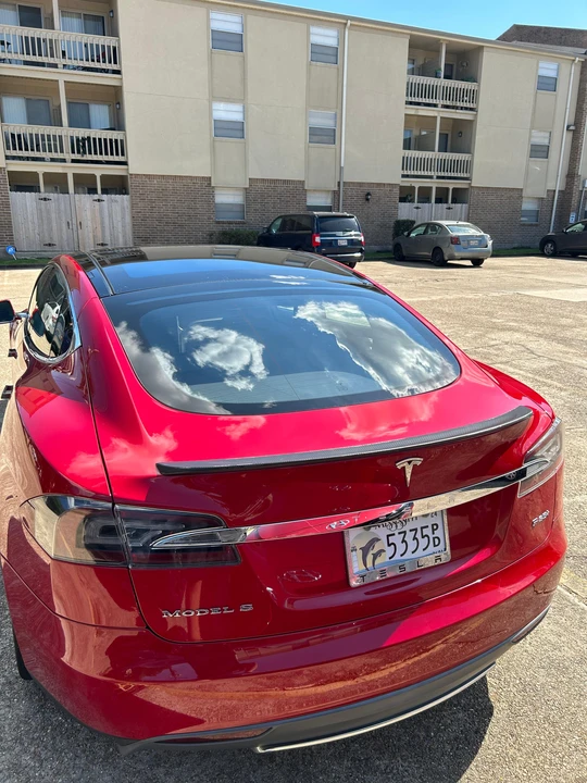 2013 Tesla Model S - Image 21 of 31