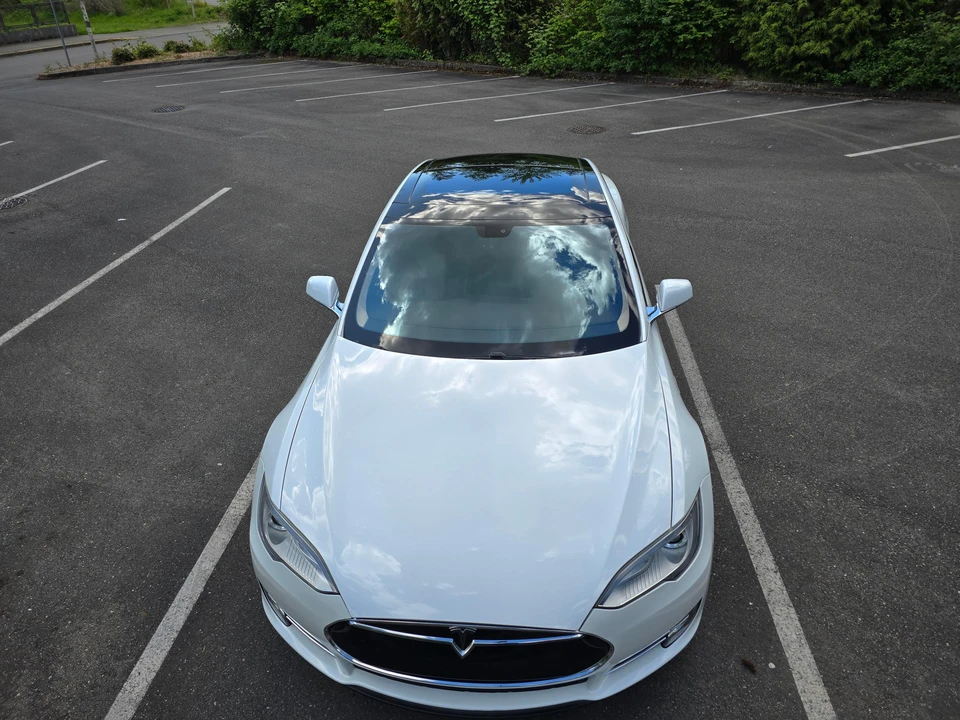 2013 Tesla Model S - Image 6 of 31