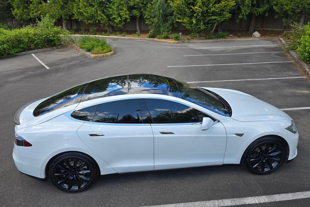 2013 Tesla Model S - Image 3 of 31