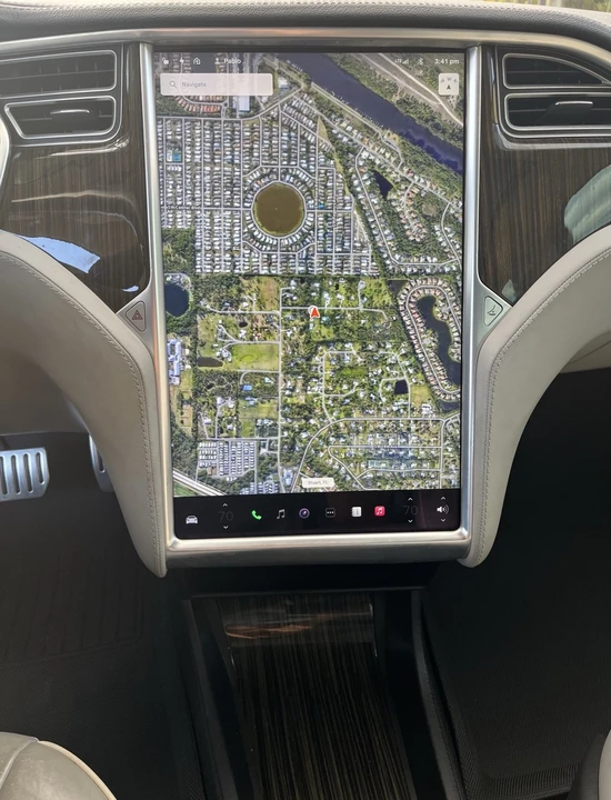 2013 Tesla Model S - Image 20 of 21