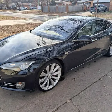 2013 Tesla Model S P85 Free Supercharging