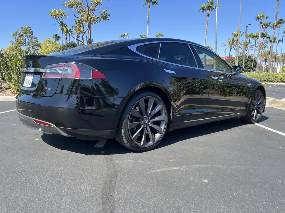 2013 Tesla Model S - Image 13 of 31