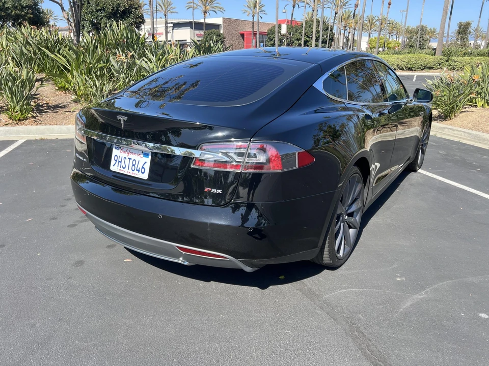 2013 Tesla Model S - Image 14 of 31