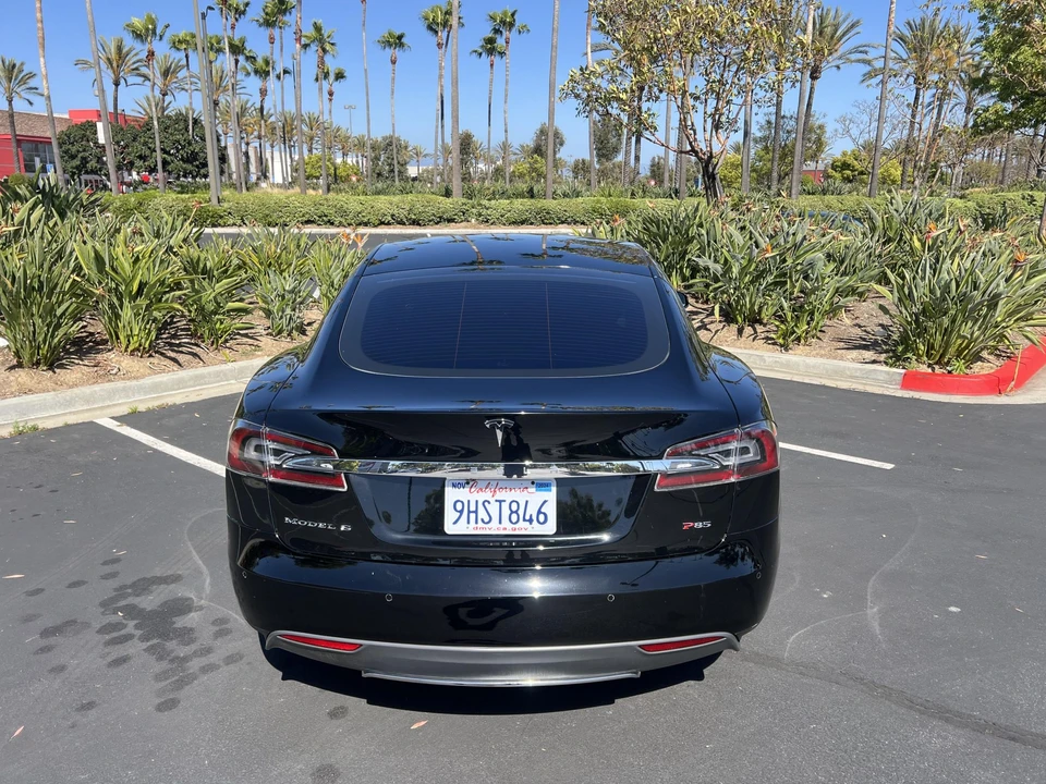 2013 Tesla Model S - Image 16 of 31