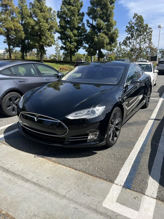 2013 Tesla Model S - Image 21 of 31