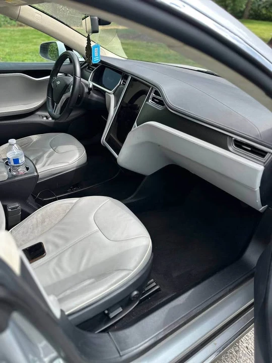 2013 Tesla Model S - Image 6 of 13