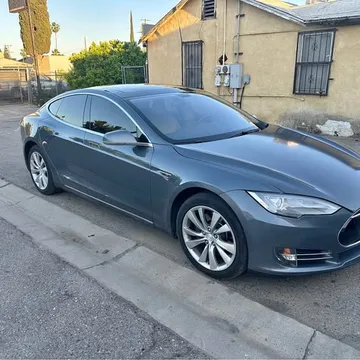 2013 Tesla Model S P85