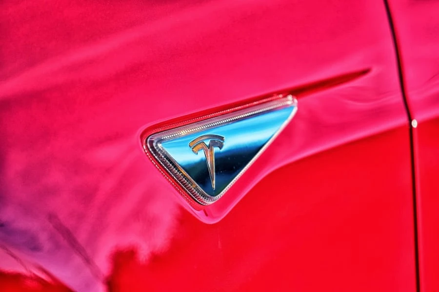 2013 Tesla Model S - Image 10 of 12