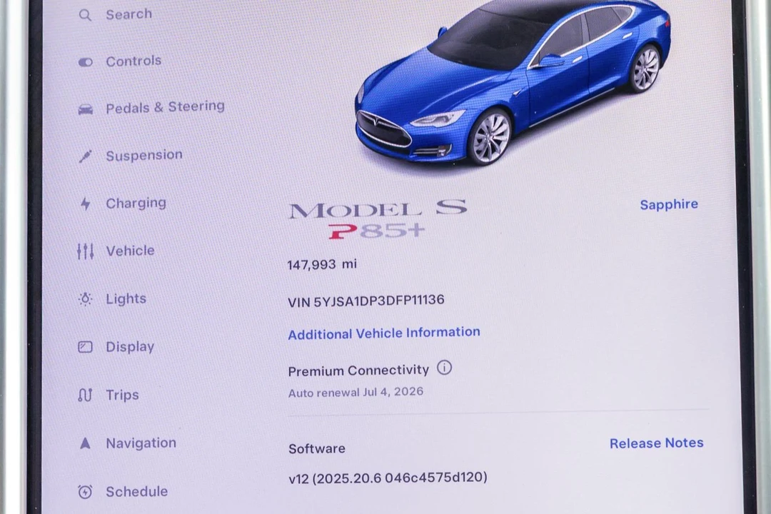 2013 Tesla Model S - Image 28 of 31