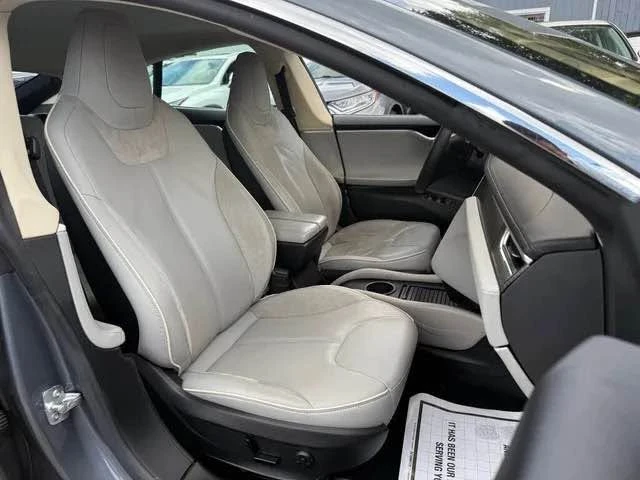 2013 Tesla Model S - Image 10 of 17