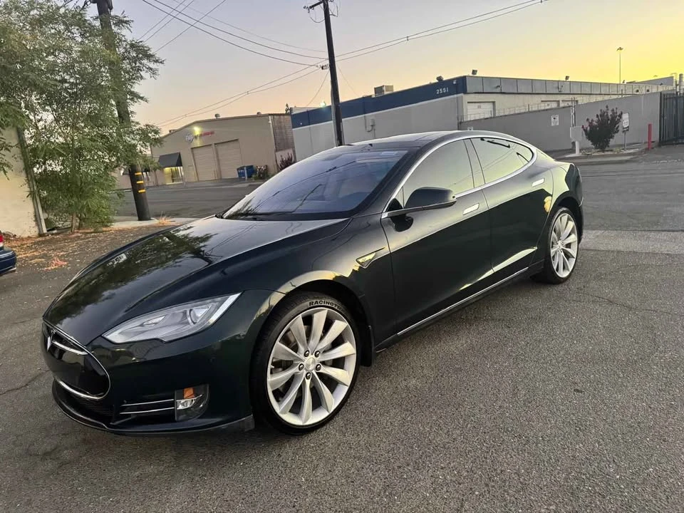 2013 Tesla Model S - Image 4 of 20