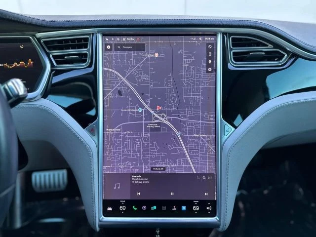 2013 Tesla Model S - Image 20 of 21