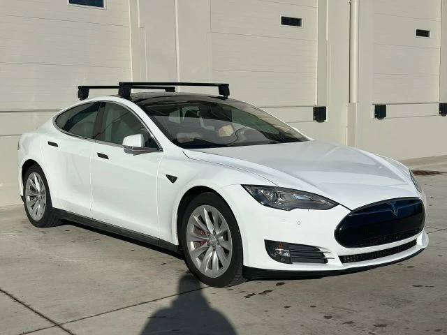 2013 Tesla Model S - Image 7 of 21