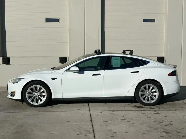 2013 Tesla Model S - Image 2 of 21