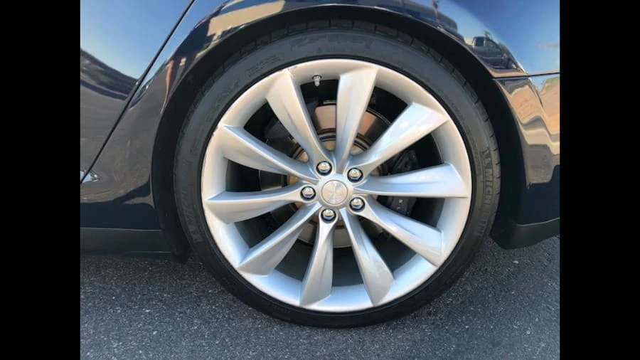 2013 Tesla Model S - Image 8 of 12