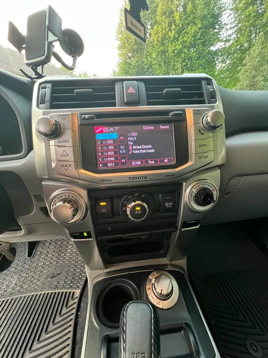 2013 Toyota 4Runner 5th Gen - Image 17 of 22