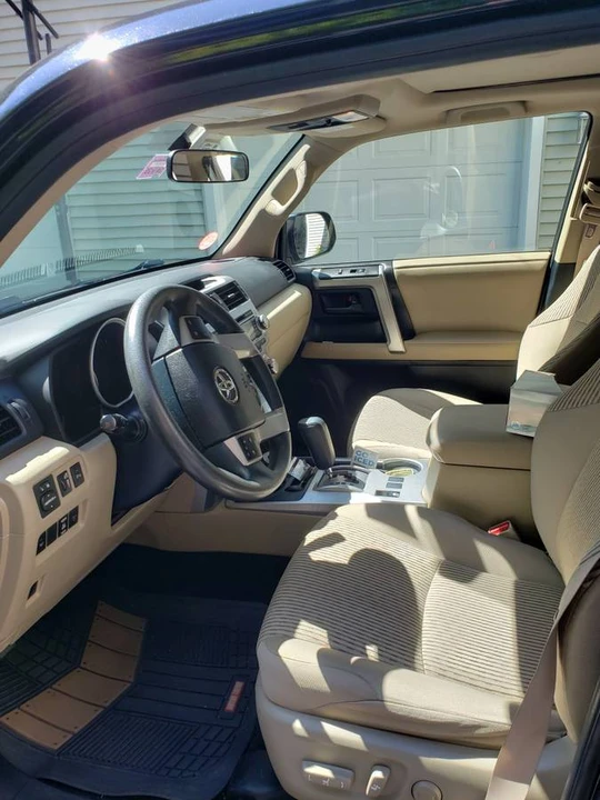 2013 Toyota 4Runner 5th Gen - Image 11 of 23