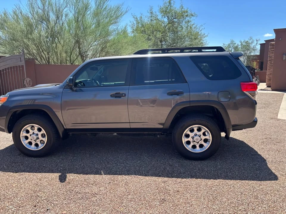 2013 Toyota 4Runner 5th Gen - Image 2 of 15