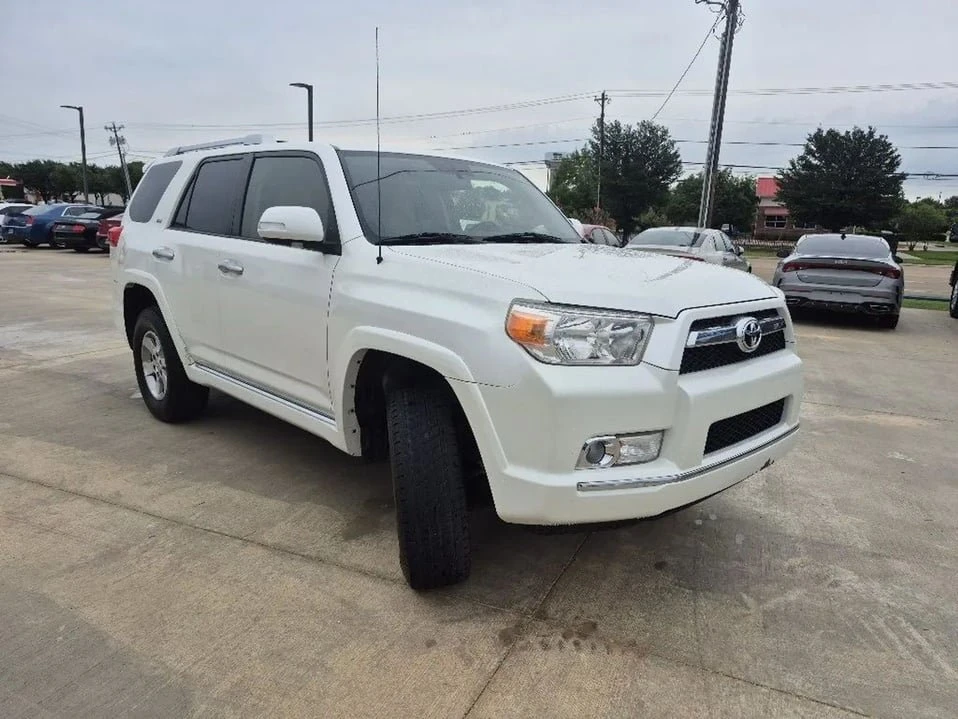 2013 Toyota 4Runner 5th Gen - Image 4 of 20
