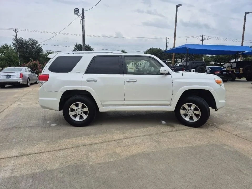 2013 Toyota 4Runner 5th Gen - Image 5 of 20