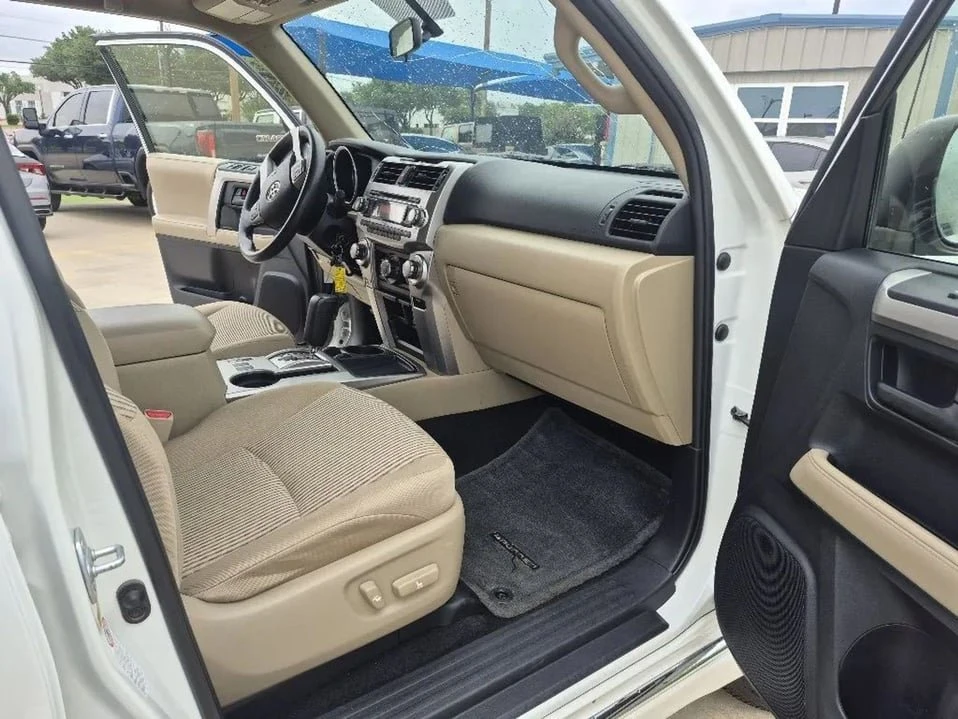 2013 Toyota 4Runner 5th Gen - Image 16 of 20