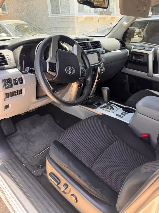 2013 Toyota 4Runner 5th Gen - Image 5 of 9