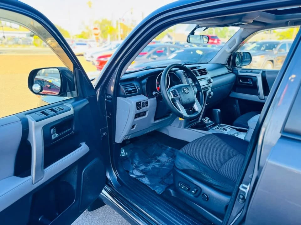 2013 Toyota 4Runner 5th Gen - Image 9 of 17