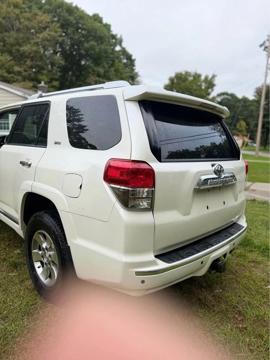 2013 Toyota 4Runner 5th Gen - Image 5 of 19