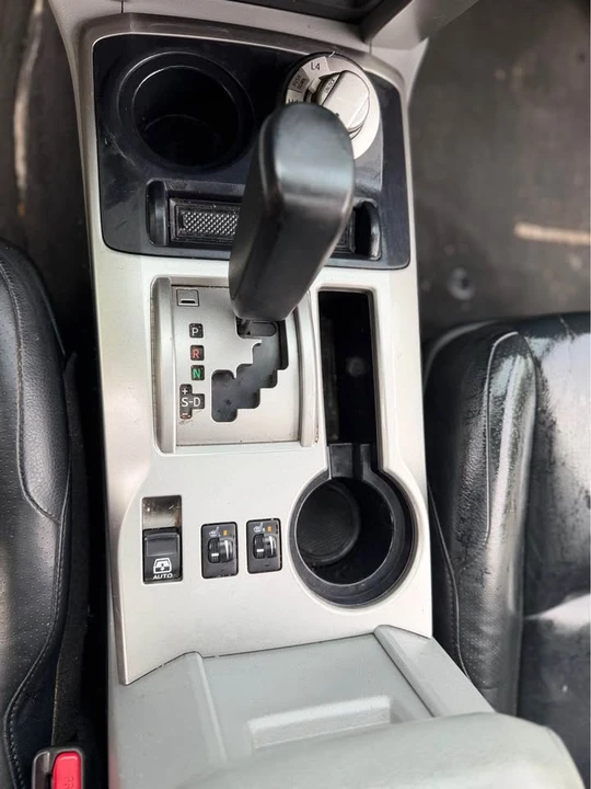 2013 Toyota 4Runner 5th Gen - Image 18 of 19