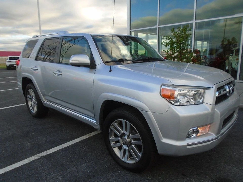 2013 Toyota 4Runner 5th Gen - Image 2 of 12