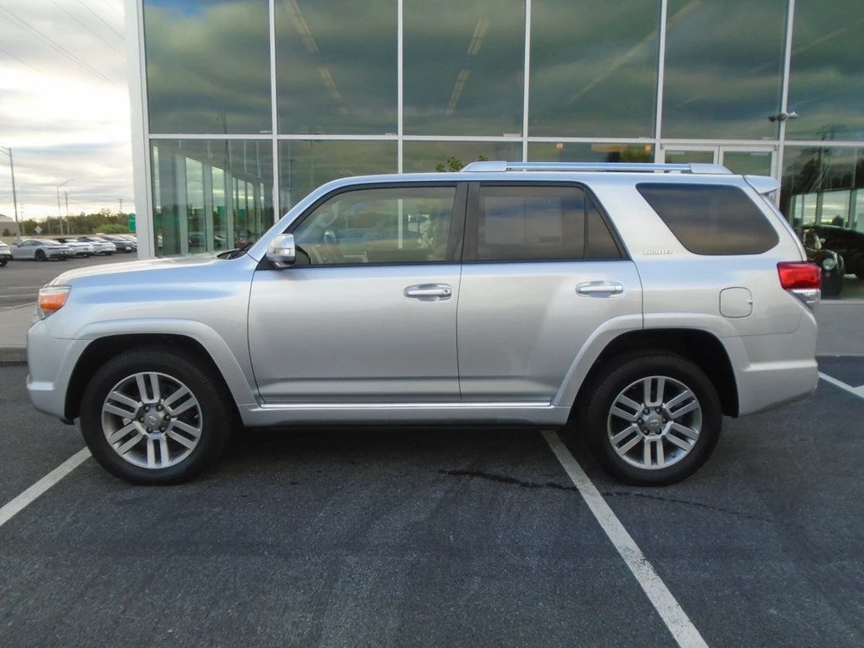 2013 Toyota 4Runner 5th Gen - Image 8 of 12