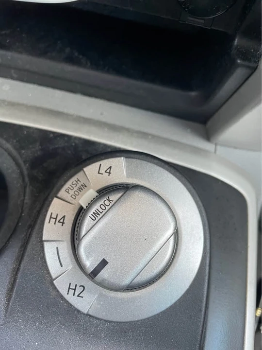 2013 Toyota 4Runner 5th Gen - Image 4 of 10