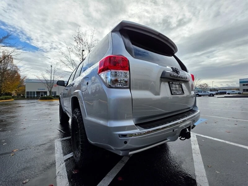 2013 Toyota 4Runner 5th Gen - Image 11 of 21