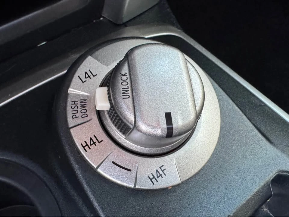 2013 Toyota 4Runner 5th Gen - Image 19 of 20