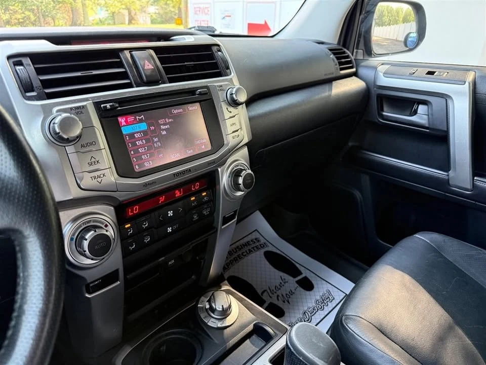 2013 Toyota 4Runner 5th Gen - Image 10 of 16