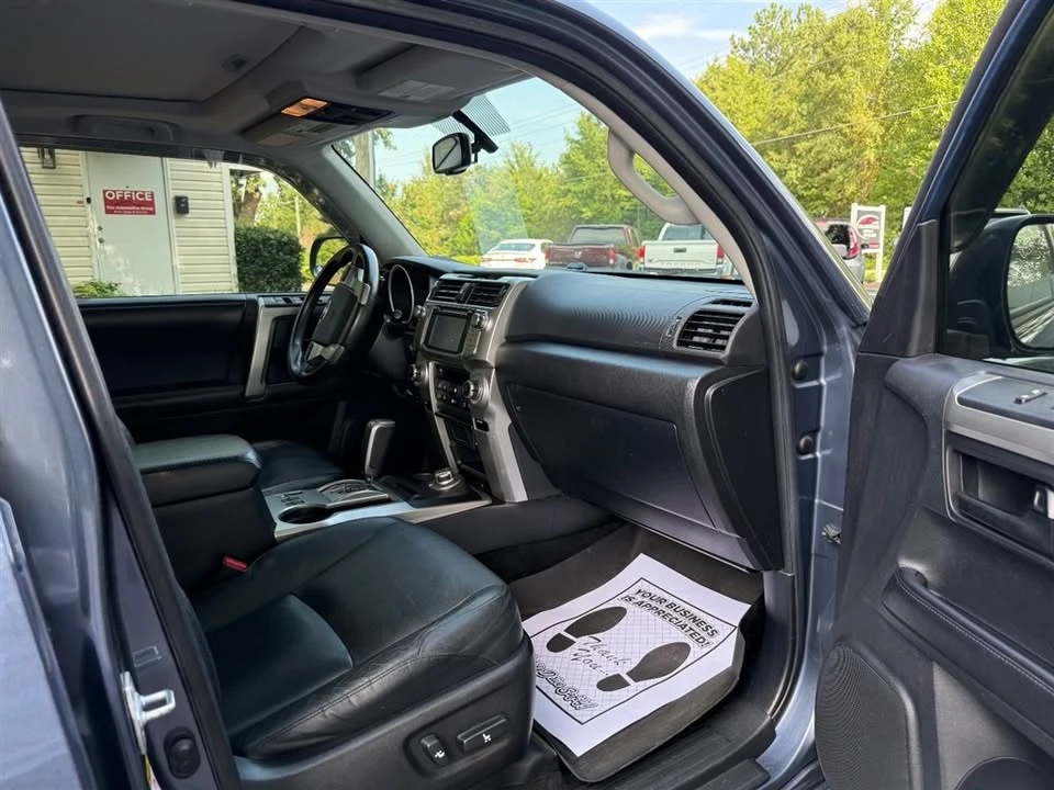 2013 Toyota 4Runner 5th Gen - Image 14 of 16