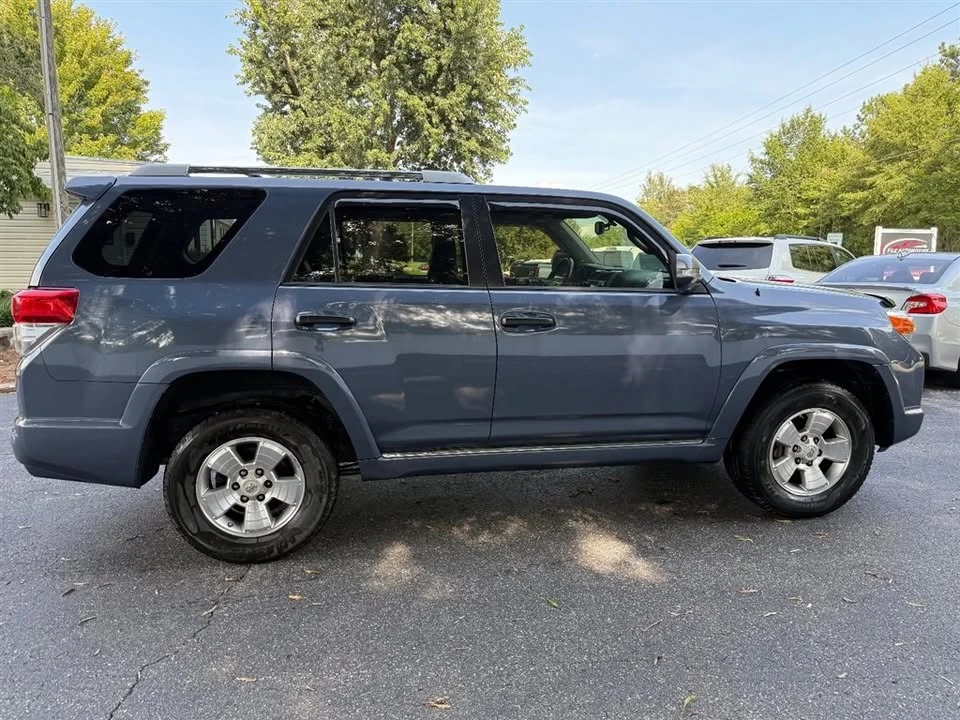 2013 Toyota 4Runner 5th Gen - Image 6 of 16