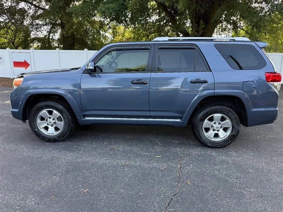 2013 Toyota 4Runner 5th Gen - Image 2 of 16