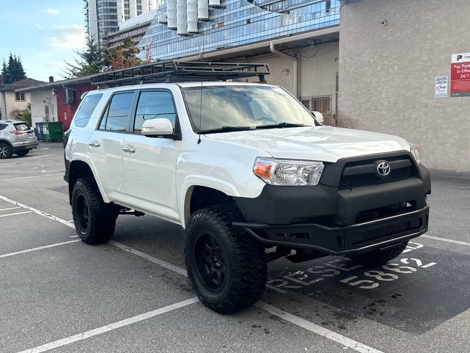 2013 Toyota 4Runner 5th Gen - Image 6 of 14