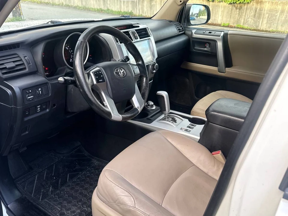 2013 Toyota 4Runner 5th Gen - Image 11 of 14