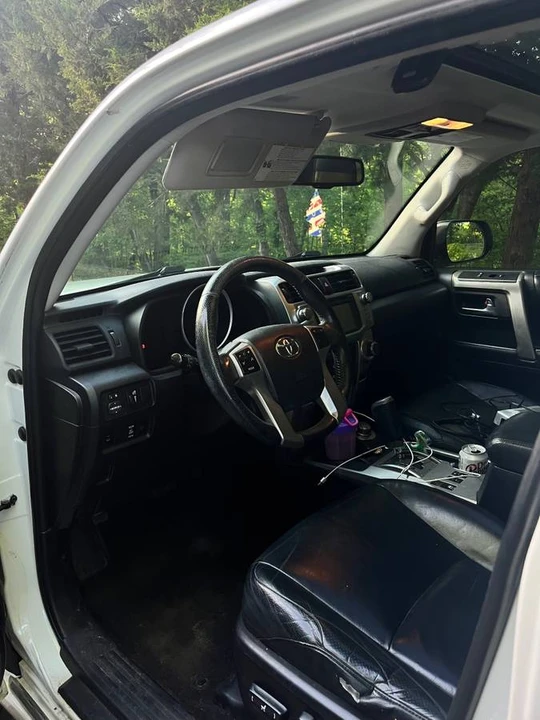 2013 Toyota 4Runner 5th Gen - Image 8 of 16