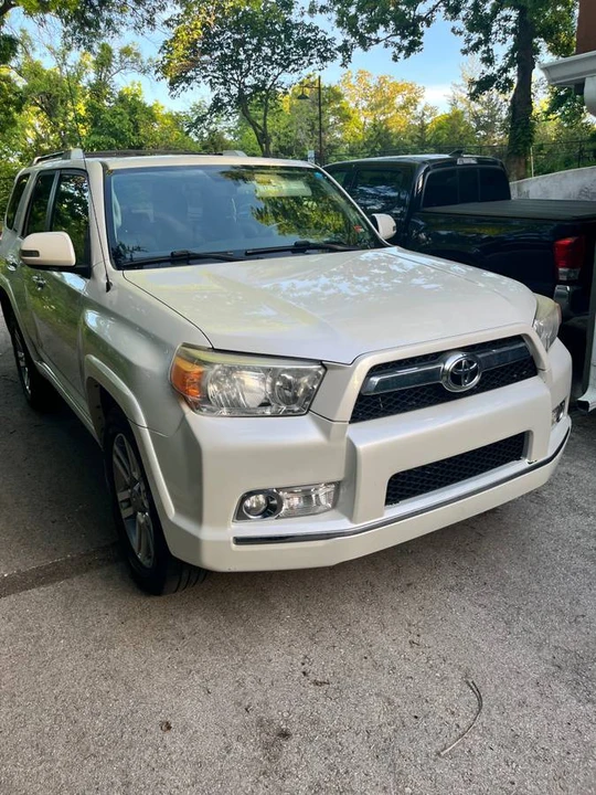 2013 Toyota 4Runner 5th Gen - Image 2 of 16