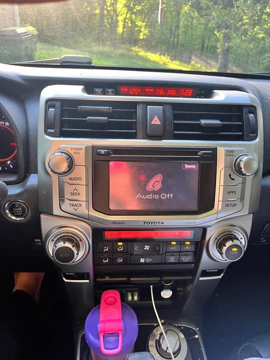 2013 Toyota 4Runner 5th Gen - Image 9 of 16