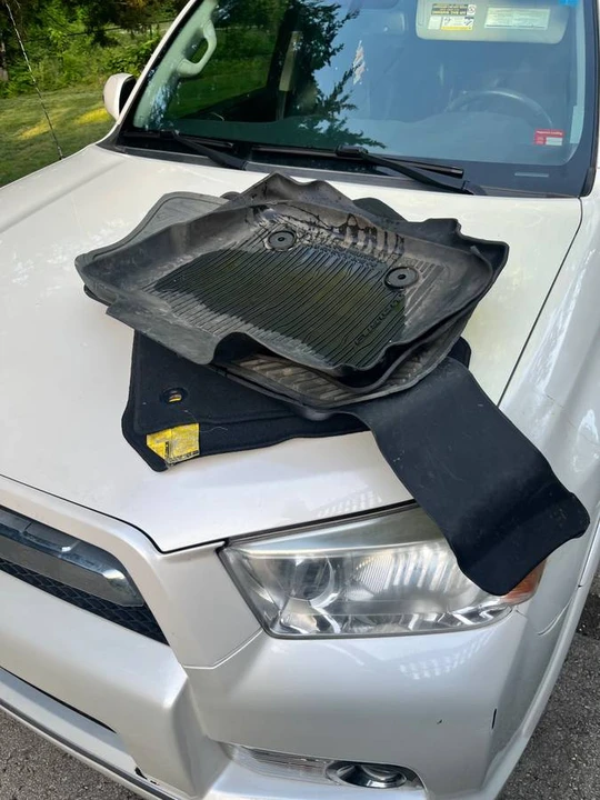 2013 Toyota 4Runner 5th Gen - Image 13 of 16