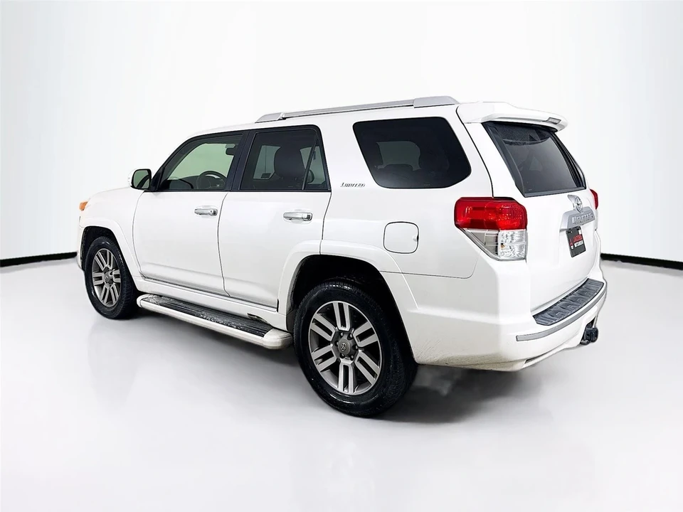 2013 Toyota 4Runner 5th Gen - Image 5 of 14