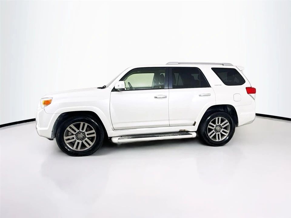 2013 Toyota 4Runner 5th Gen - Image 4 of 14